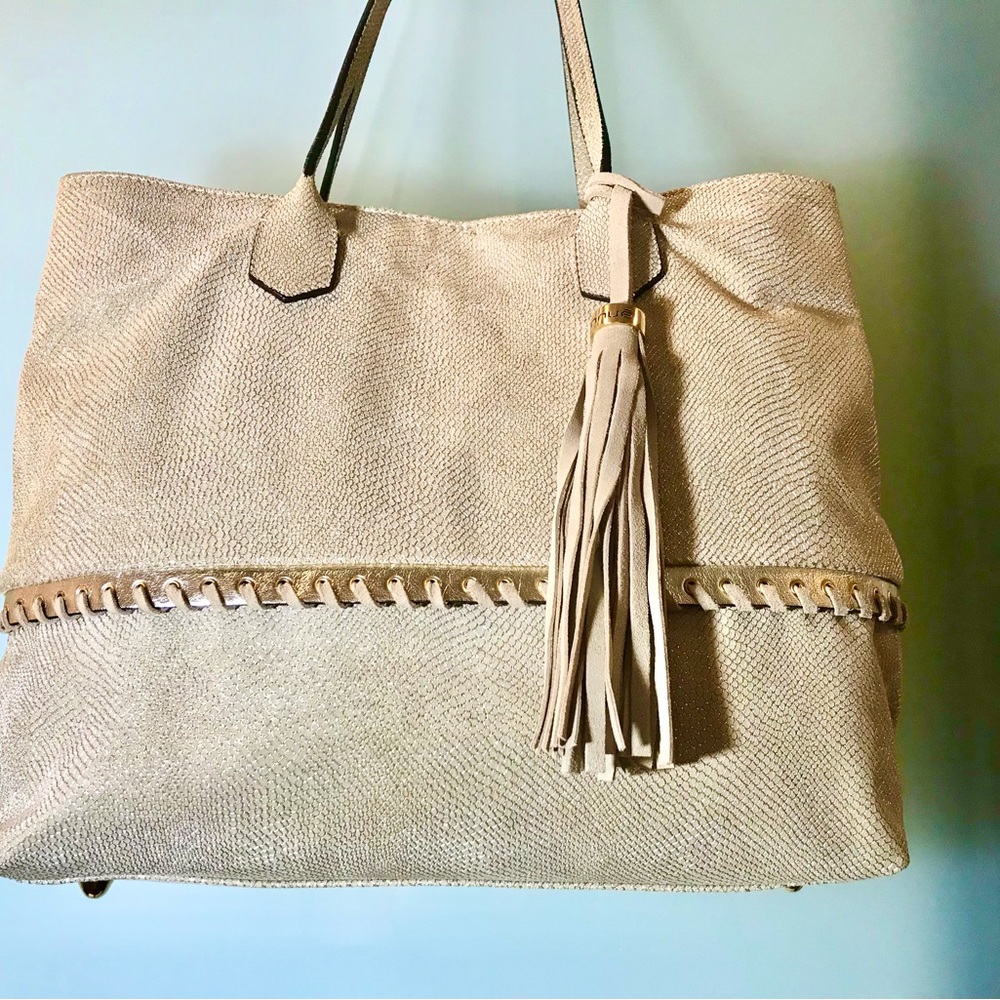 NWOT INNUE Italian Gold Metallic Leather Tote Gold/Tan
